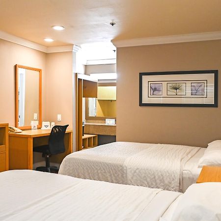 Days Inn By Wyndham San Francisco S/Oyster Point Airport South San Francisco Ngoại thất bức ảnh