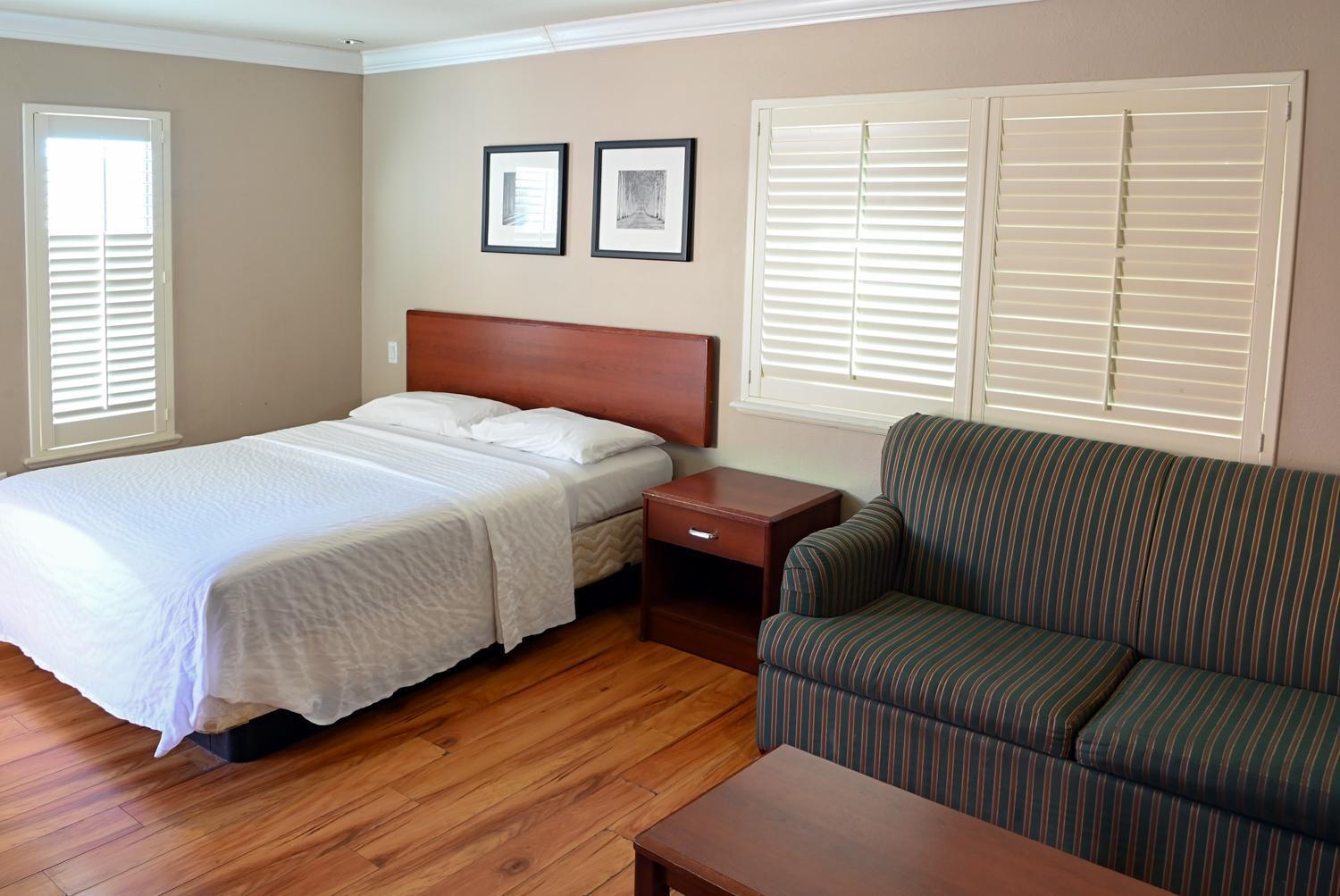 Days Inn By Wyndham San Francisco S/Oyster Point Airport South San Francisco Ngoại thất bức ảnh